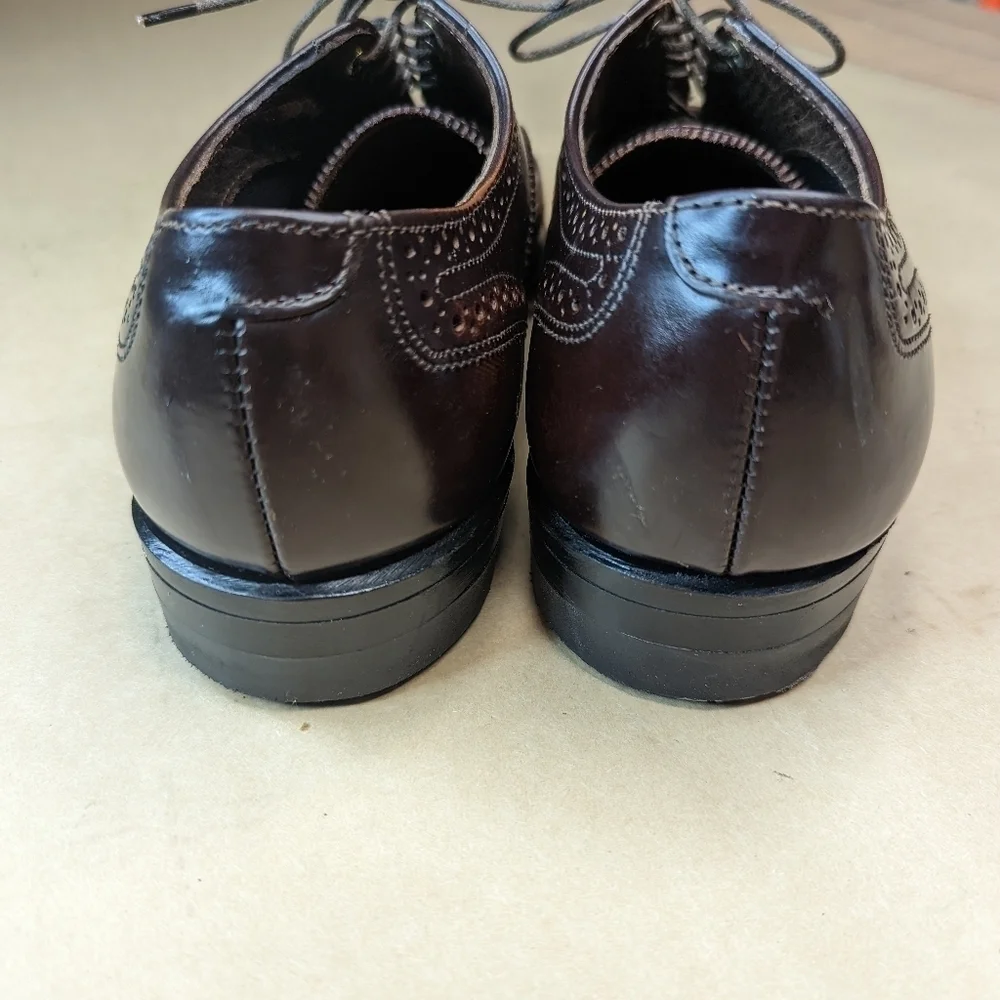 Florsheim Executive Imperial men's sz 7 C brown leather Wingtip Oxford. New with